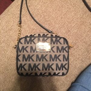 Michael Kors Crossbody